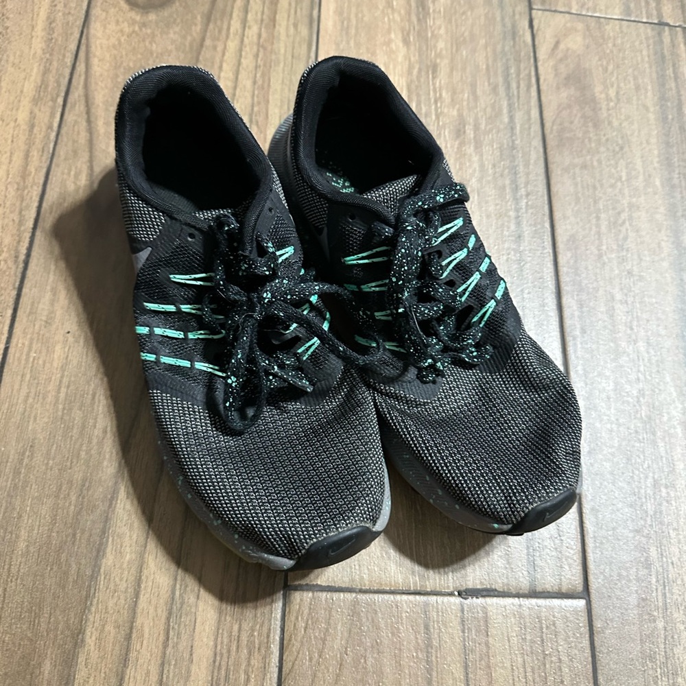 Nike Women's Black and Teal Running Shoes